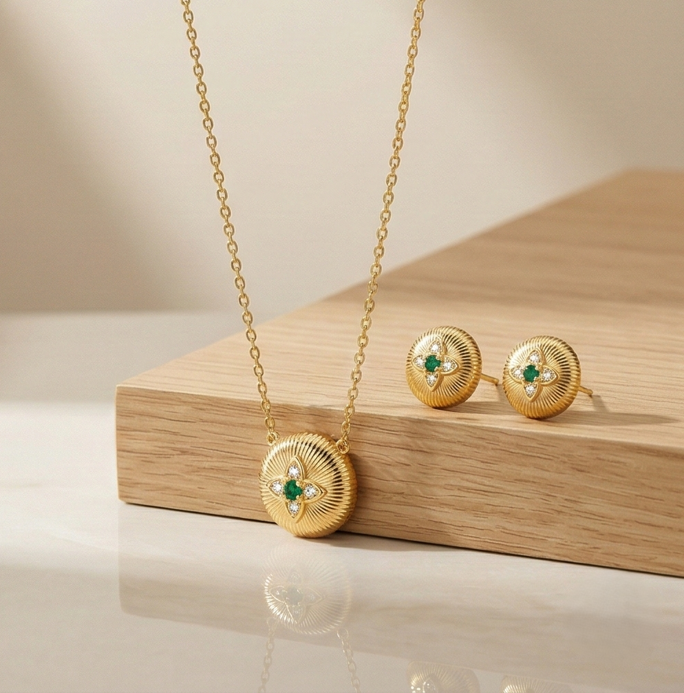 Sterling Silver Yellow Gold Plated Ribbed Floral Pendant Necklace and Stud Earrings Jewellery Set for Women